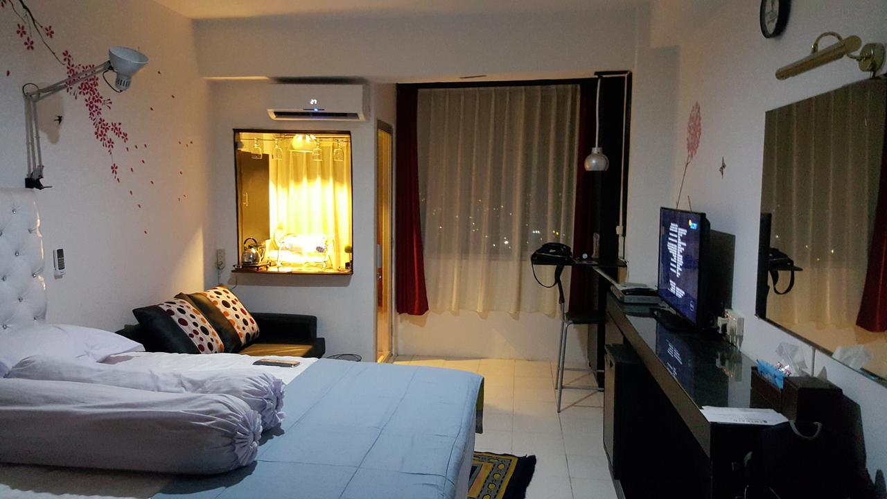 Reddoorz Apartment @ Emerald Towers Bandung Kültér fotó