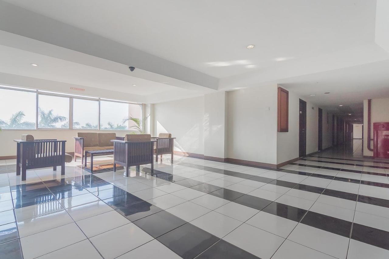 Reddoorz Apartment @ Emerald Towers Bandung Kültér fotó