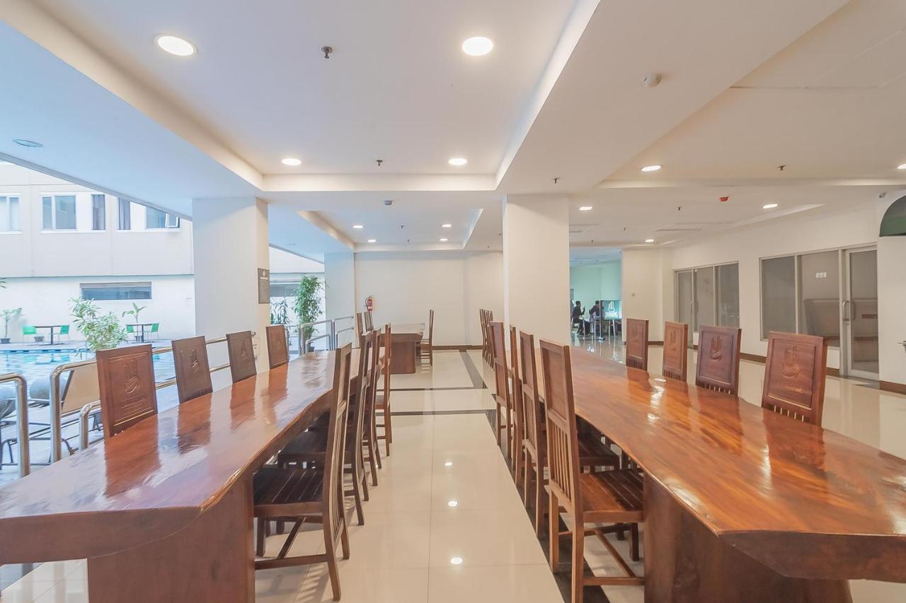 Reddoorz Apartment @ Emerald Towers Bandung Kültér fotó